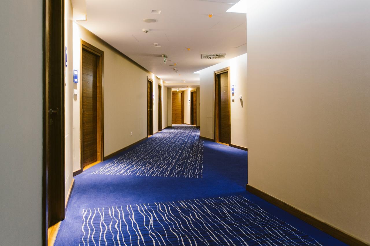 Hotel Adria Budva Luaran gambar