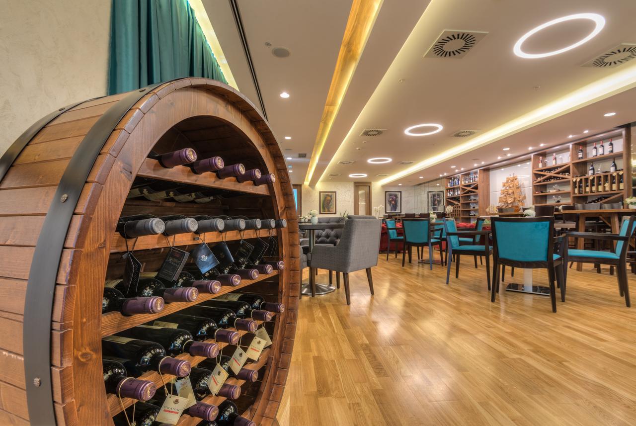 Hotel Adria Budva Luaran gambar