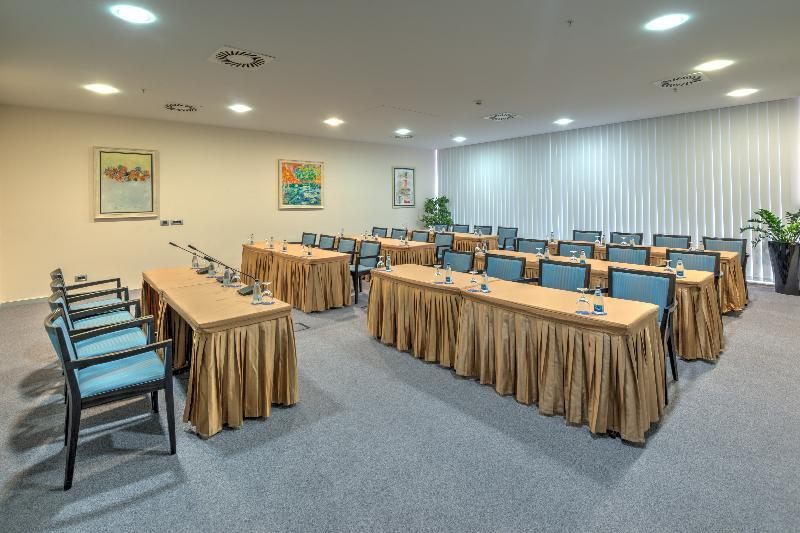 Hotel Adria Budva Luaran gambar